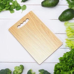 wooden-chopping-board-for-vegetable-cutting-kitchen-use